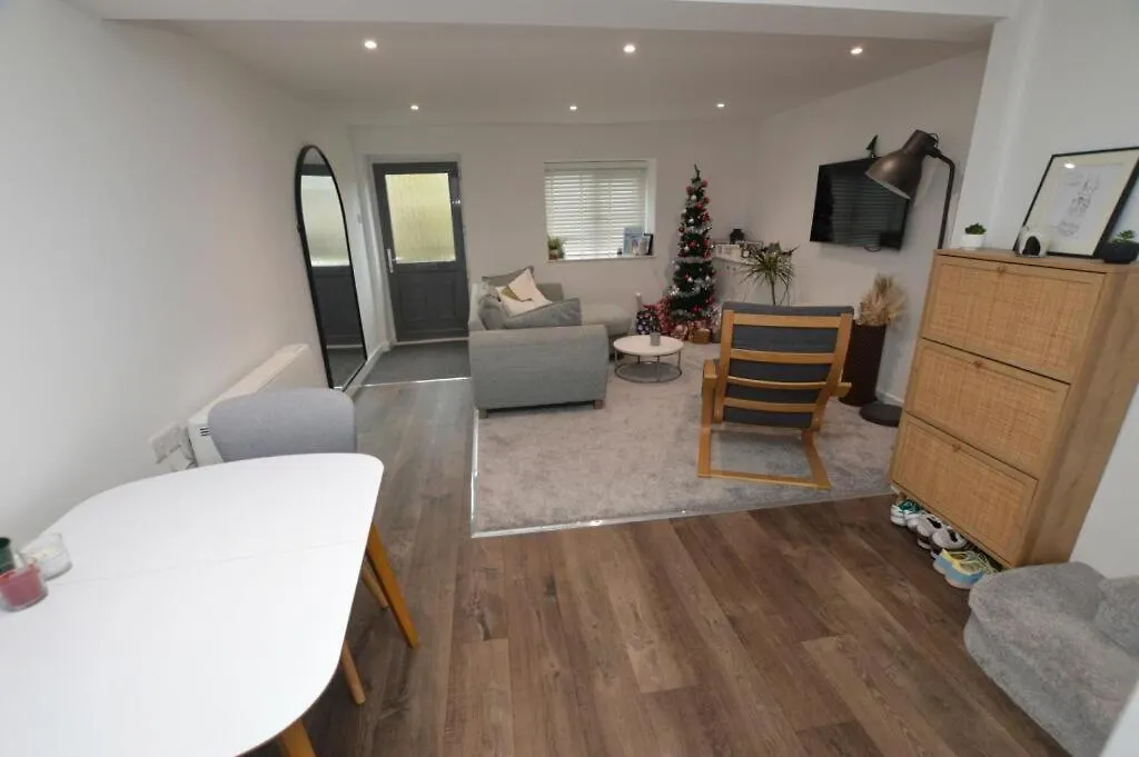 אקסטר Spacious 2-Bed - Hospital & City Nearby Parking Pet Friendly